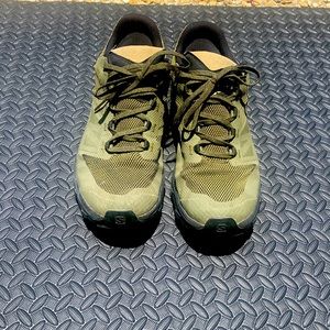 Very nice well taken care of sport trailhikers 85/100